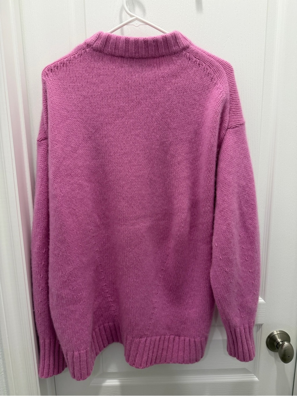 COS Chunky Pure Cashmere Crew-Neck Sweater - Picture 4 of 6
